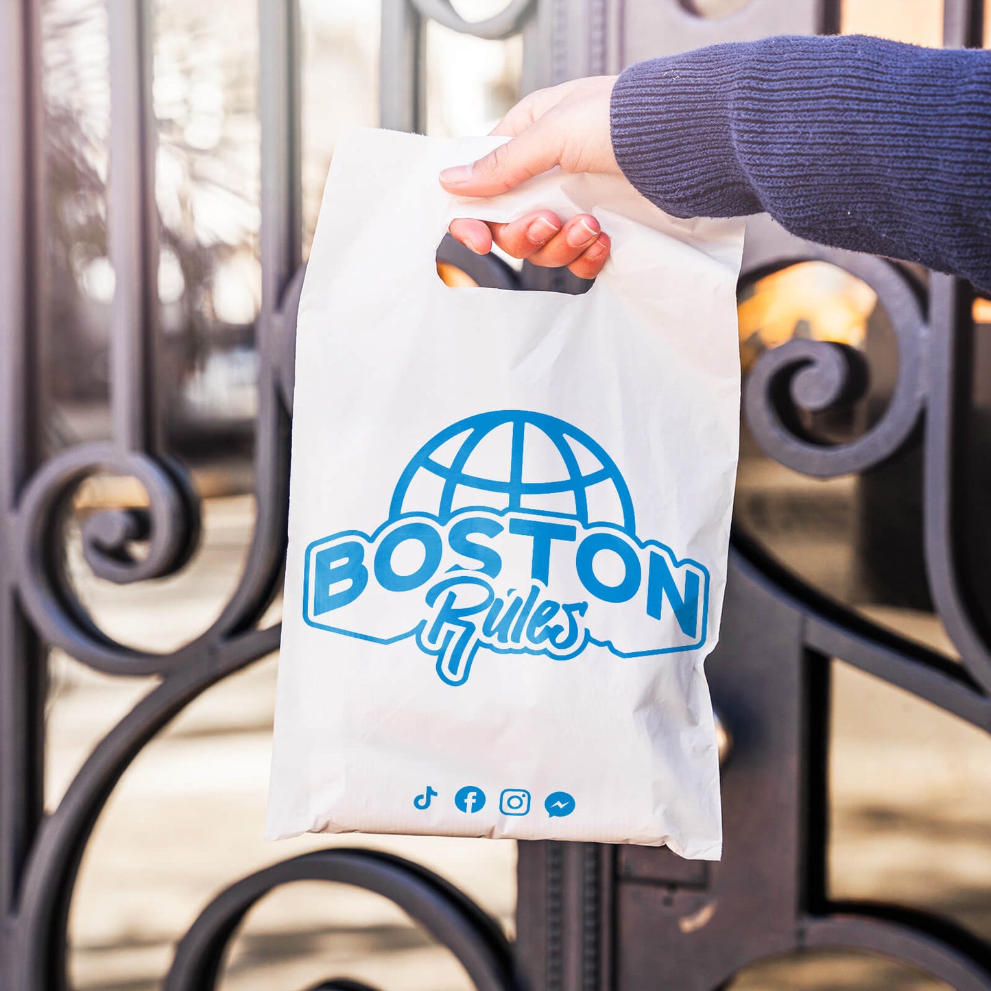 Die Cut Handle Plastic Bags